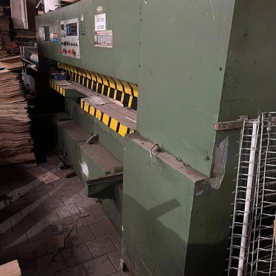Гідравлічна гільйотина OMPEC 2600
